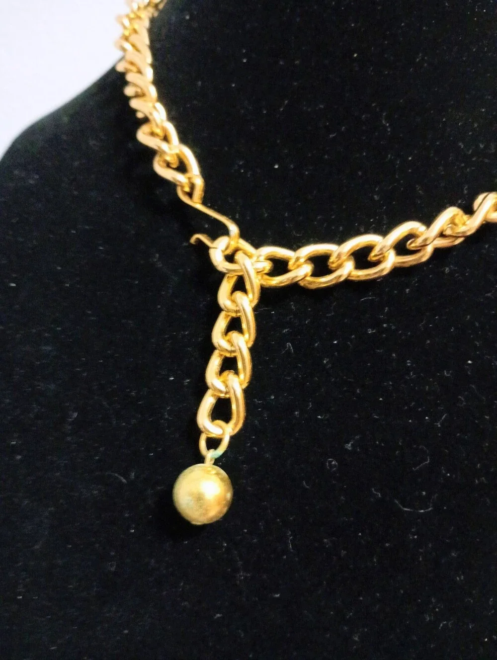 Vintage Chunky Chain & Faux Pearl Bauble Necklace